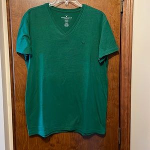 American Eagle Men’s Flex V-Neck Shirt